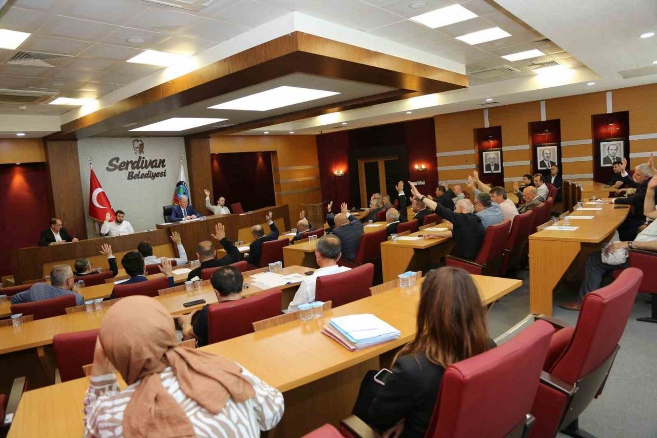 Serdivan Belediyesi Haziran ayı olağan meclisi toplandı
