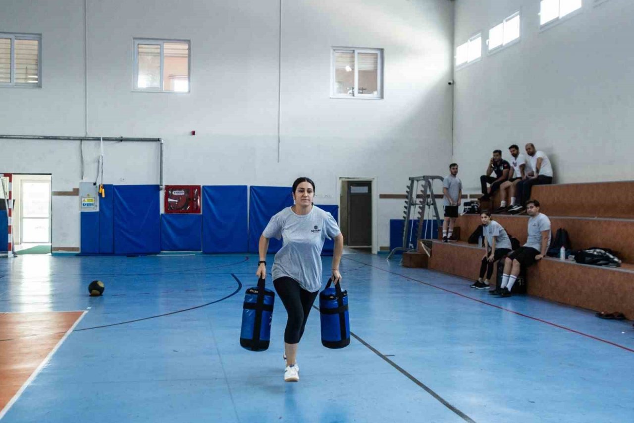 Başkan Akay: “Gençliğe destek olmak bizleri mutlu ediyor ”