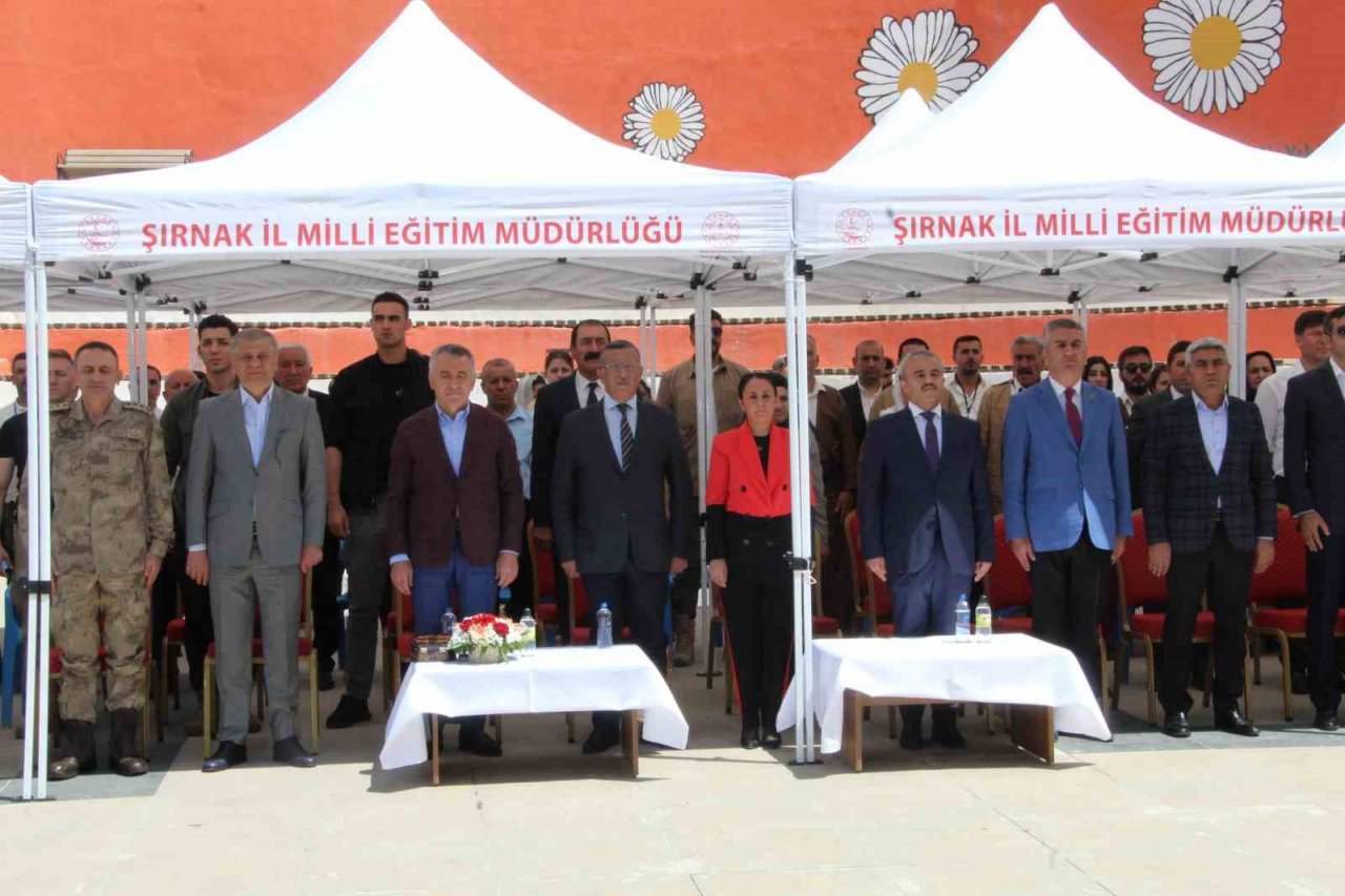 Şırnaklı kursiyerler yıl boyunca yaptıkları eserleri beğeniye sundu