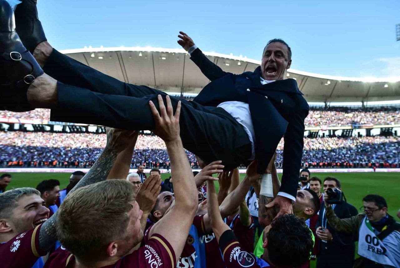 Süper Lig’in son 16 sezonunda Türk teknik direktörler şampiyonluk yaşadı