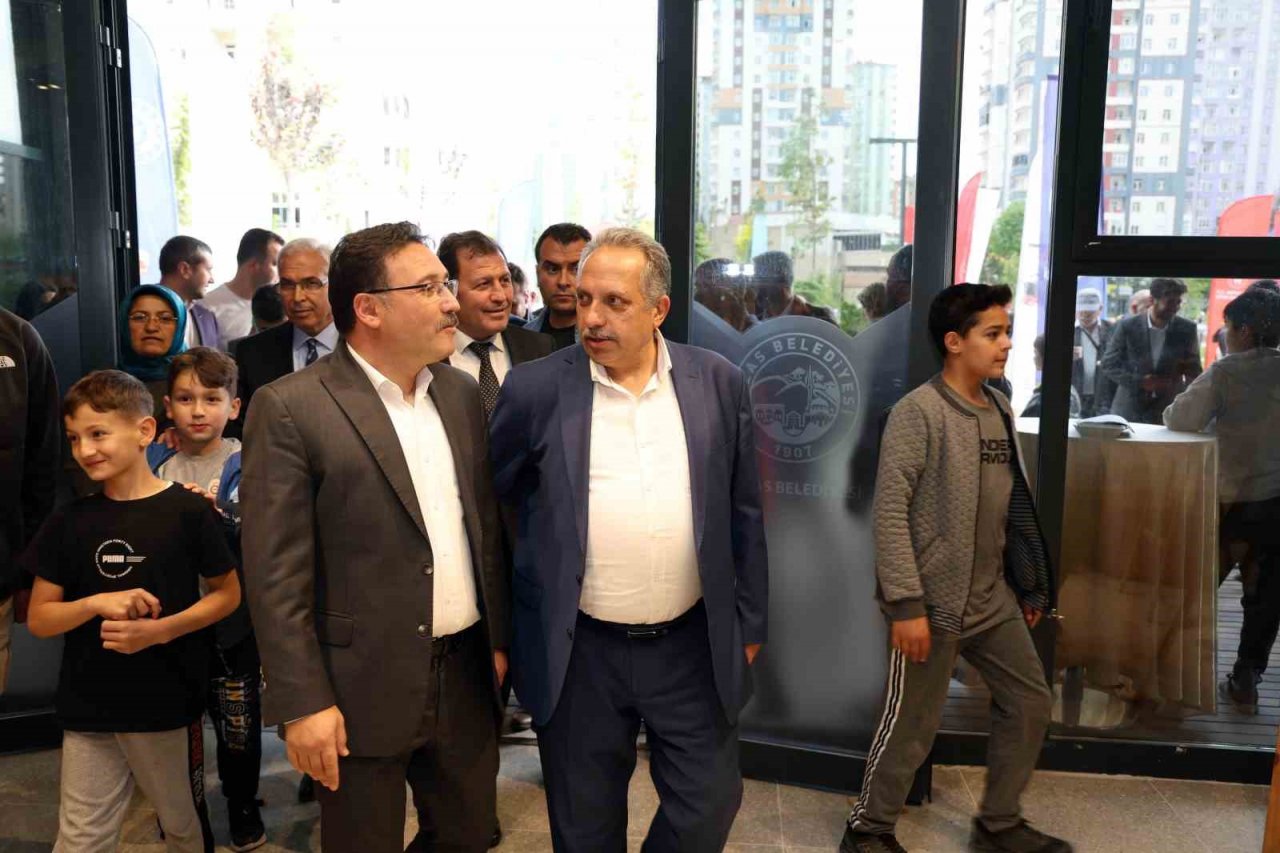 Talas’ta Gençliğin Buluşma Noktası ’Genç Ofis’