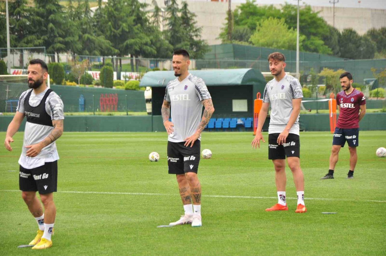 Trabzonspor, Corendon Alanyaspor maçının hazırlıklarını sürdürdü