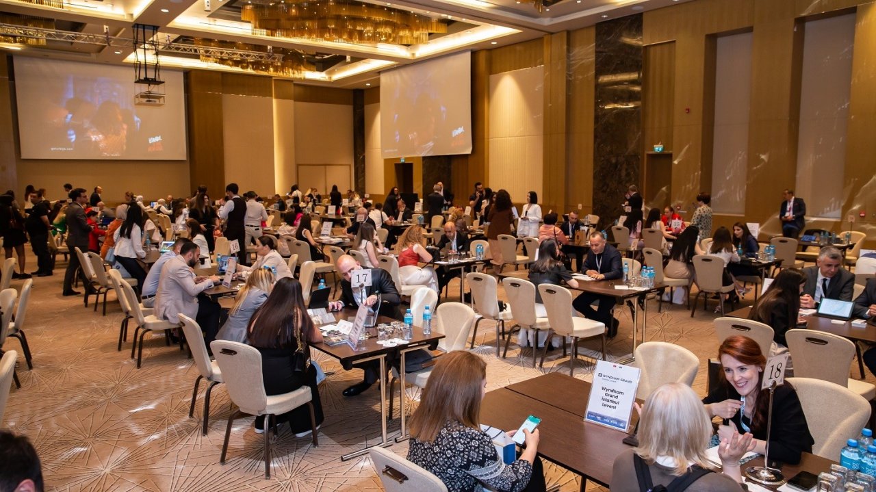 Azerbaycan’dan 1.8 milyon turist gelmesi hedefleniyor