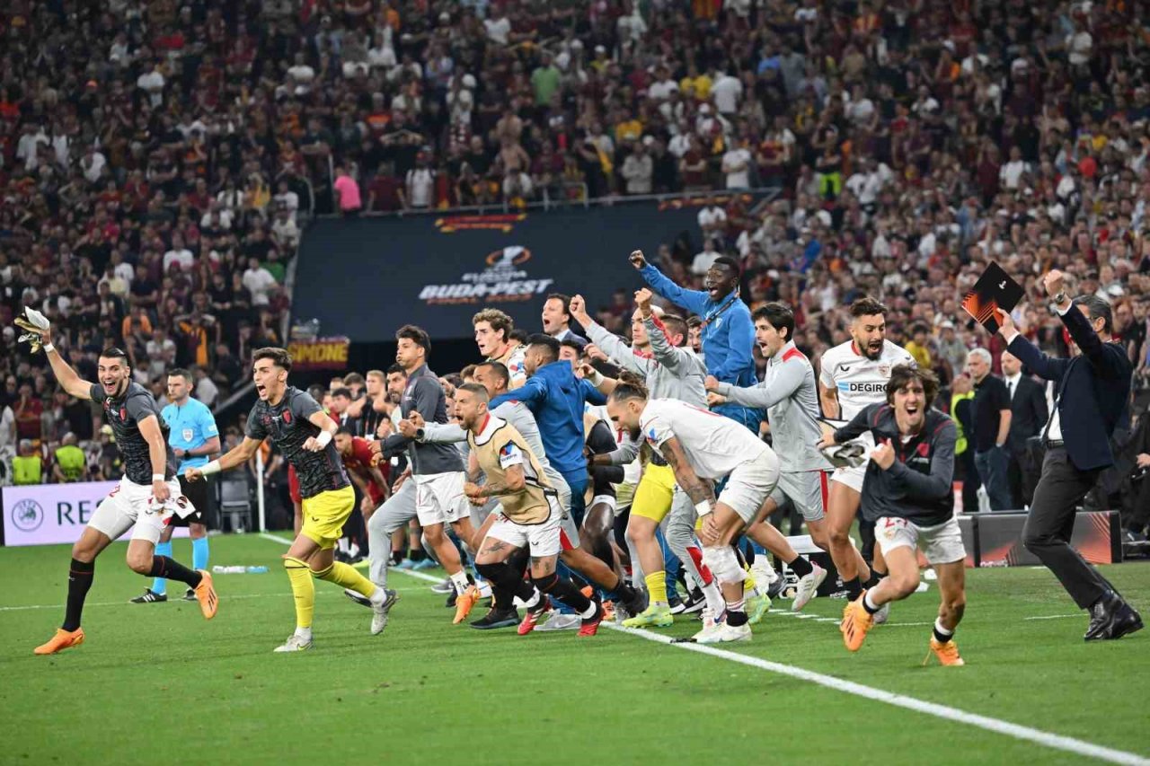 UEFA Avrupa Ligi Kupası Sevilla’nın