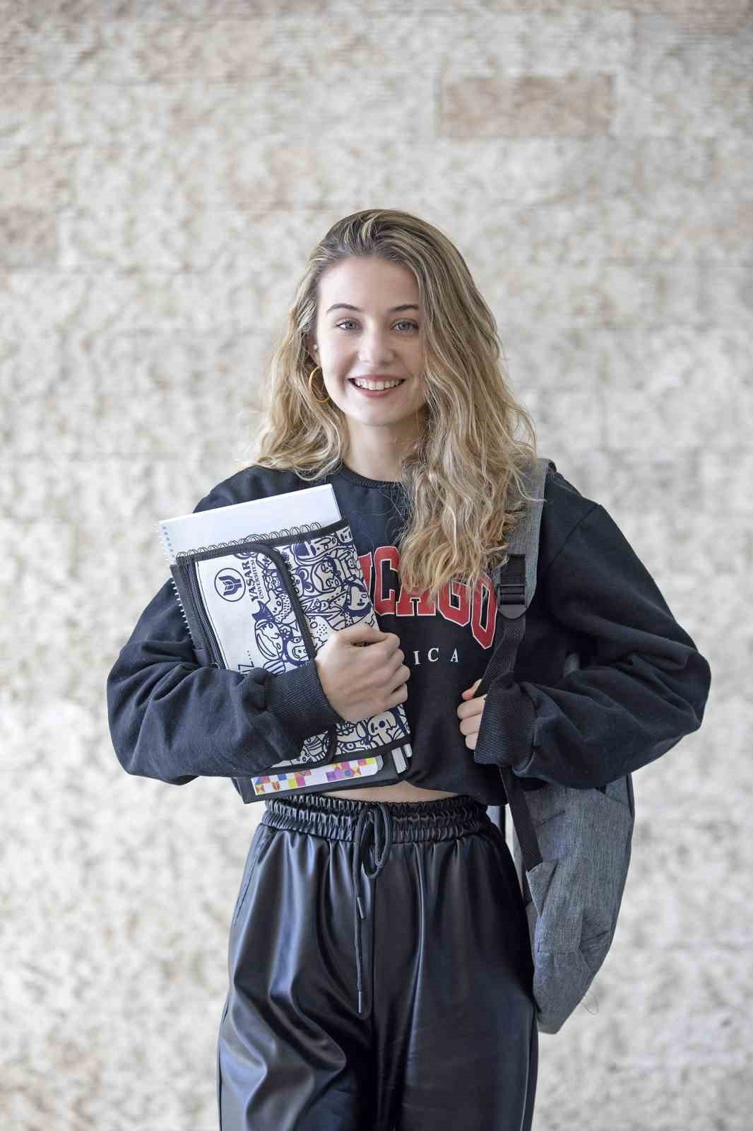 Lise öğrencilerine üniversite deneyimi