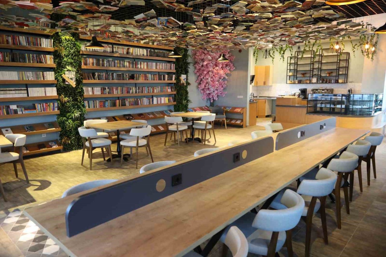 Kitap kahveler YKS sınavına kadar 7 gün 24 saat açık olacak