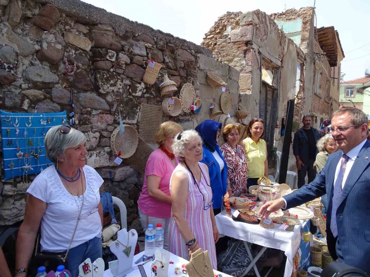 Ayvalık’ta 6. Teferic Şenlikleri başladı