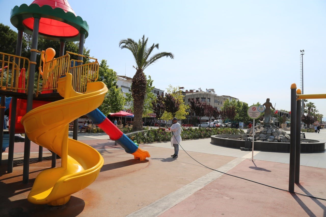 Edremit’te sivrisinek ile mücadeleye hız verildi