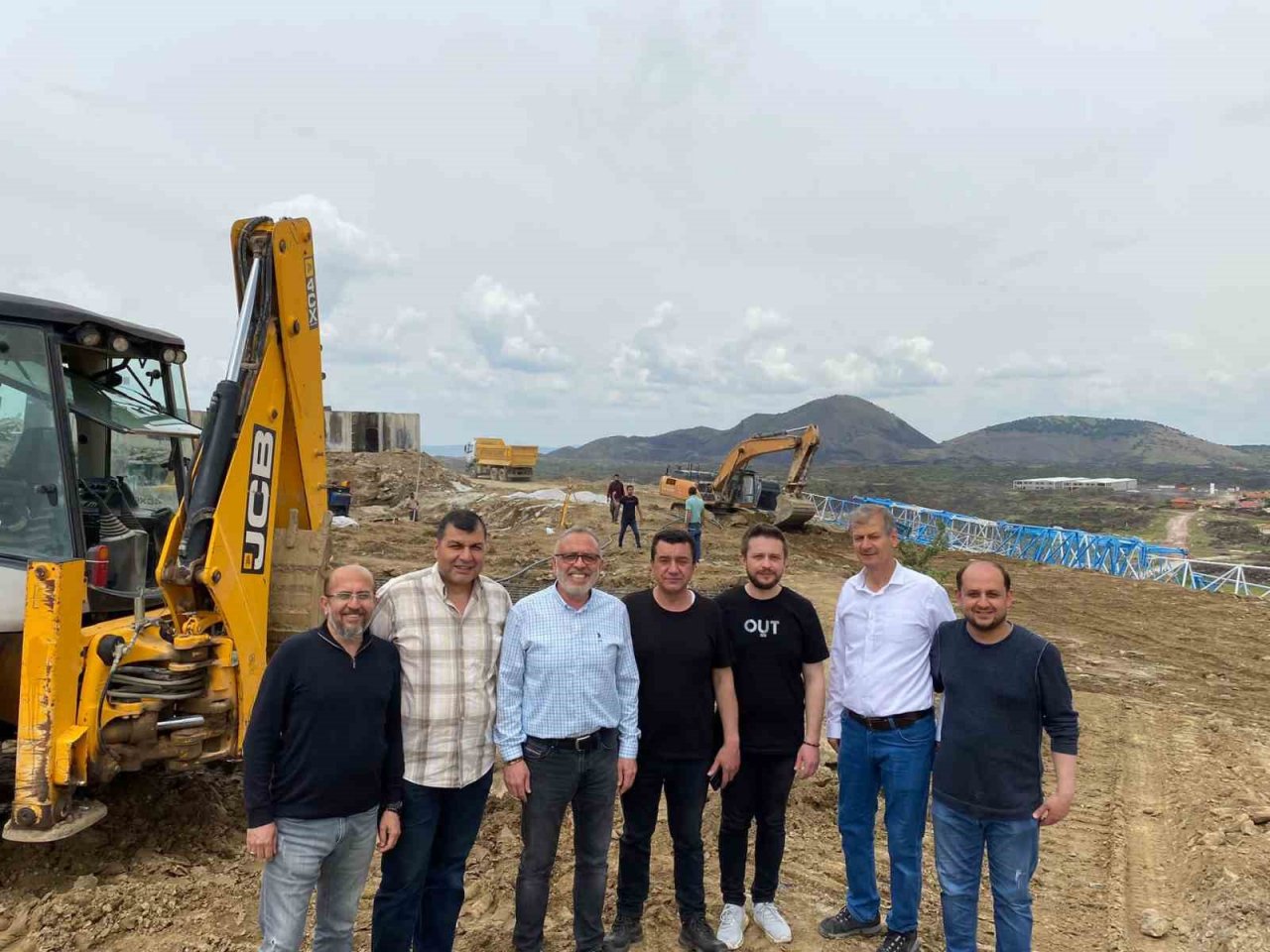 Kula 3. etap TOKİ’de inşaat çalışmaları tüm hızıyla sürüyor