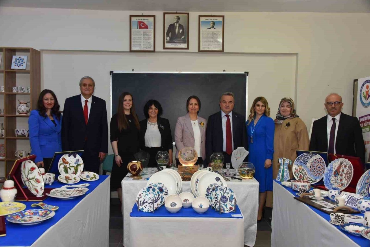 Yaygın Eğitim Haftası etkinlikleri ’Sene Sonu Sergisi’ nin açılışı ile başladı