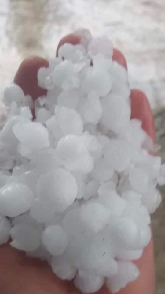 Kuraklıktan endişe eden çiftçiyi dolu ve yağışlar vurdu