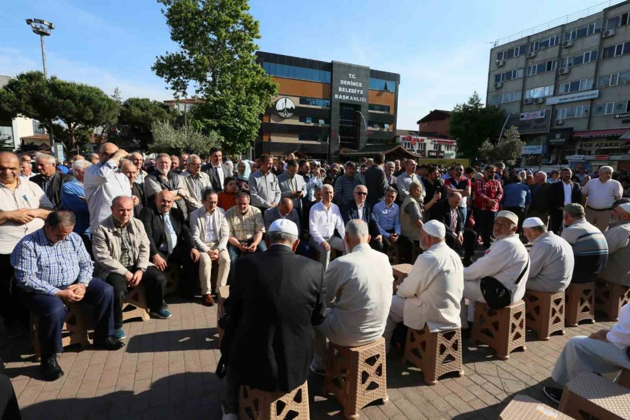 Hacı adayları kutsal topraklara uğurlandı