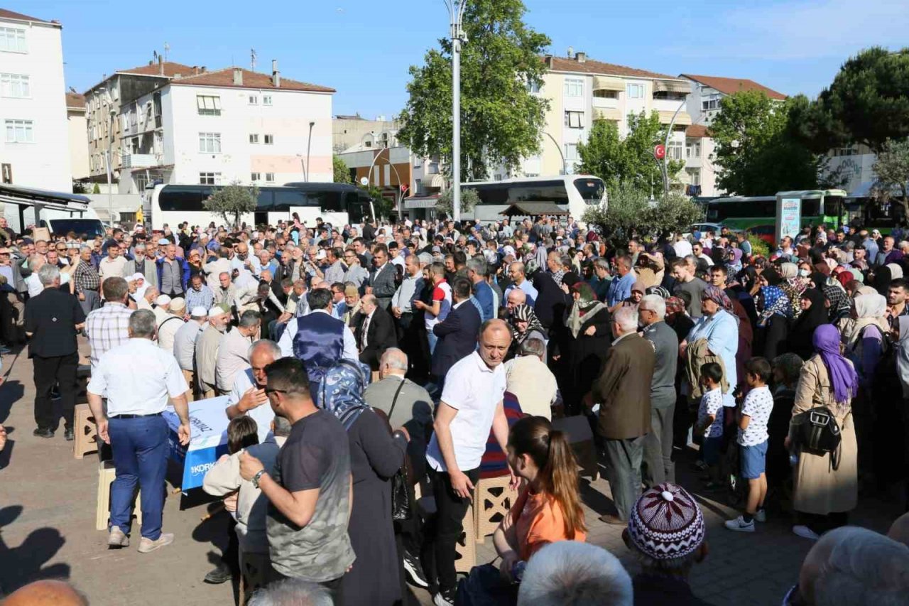 Hacı adayları kutsal topraklara uğurlandı