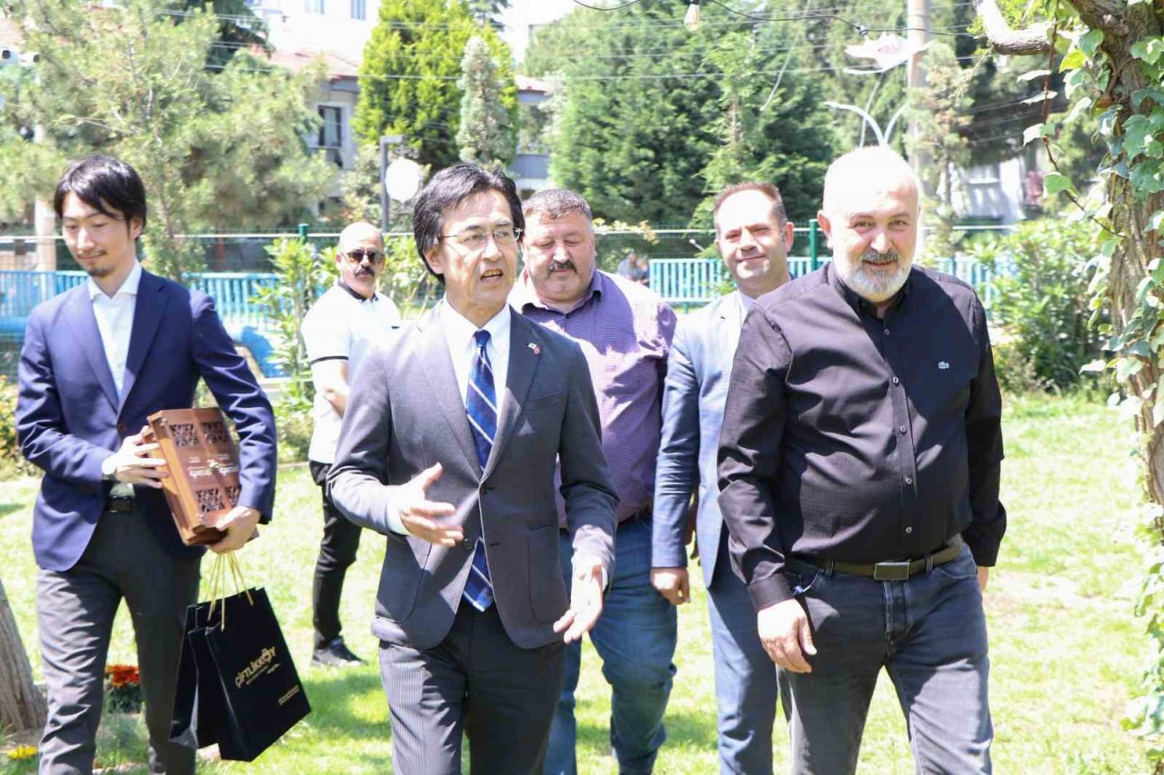 Japonya Başkonsolosu Kasahara Çiftlikköy’de