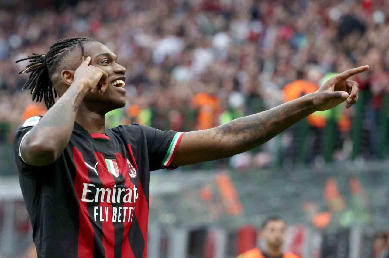 Milan, Rafael Leao’nun sözleşmesini 2028 yılına kadar uzattı