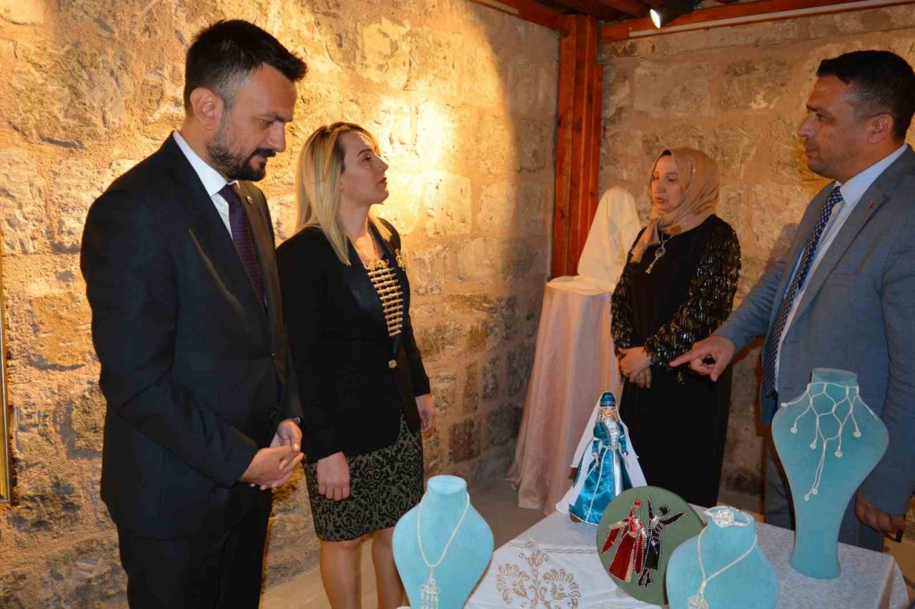 Bu sergide ‘Çerkes’ kültürünün görkemli izleri sergileniyor