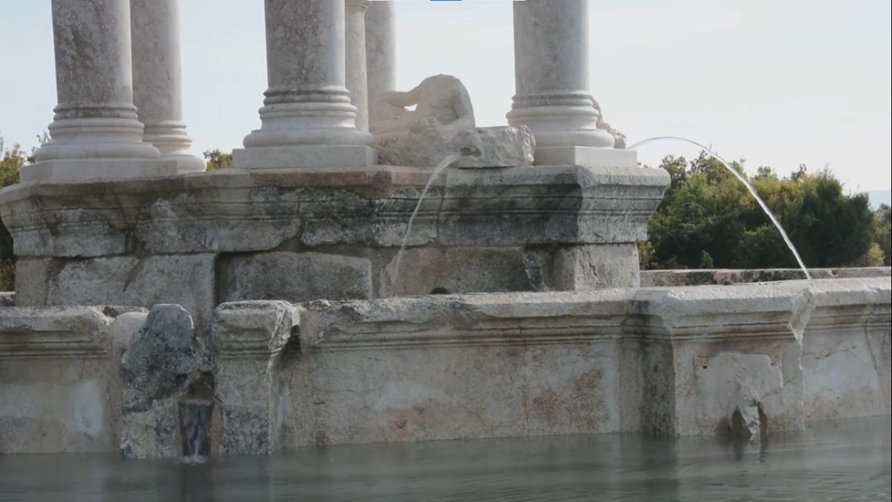 Kibyra Antik Kenti’nin eşsiz çeşmesi görenleri hayran bırakıyor