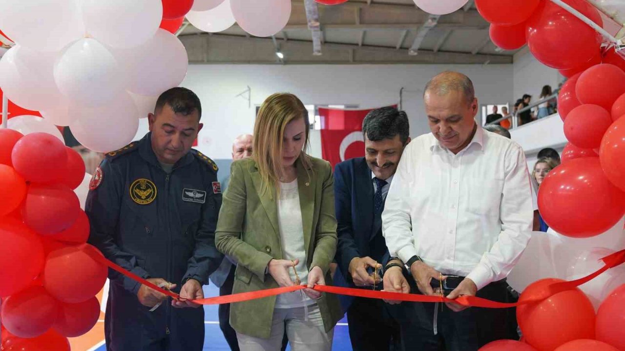 Ortaca’da kursiyerlerin yılsonu sergisi