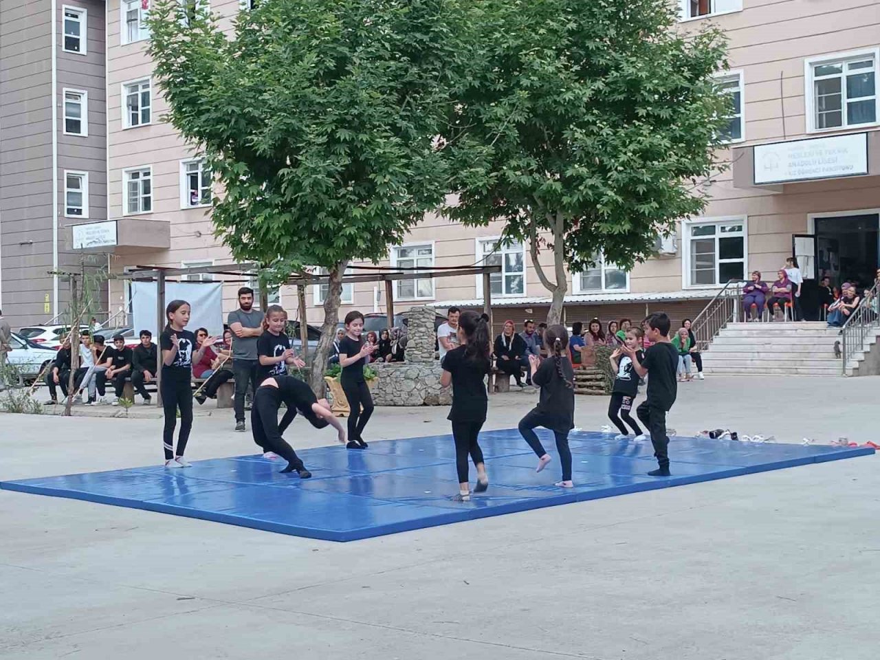 Sarıgöl’de Hayat Boyu Öğrenme Haftası kutlanıyor