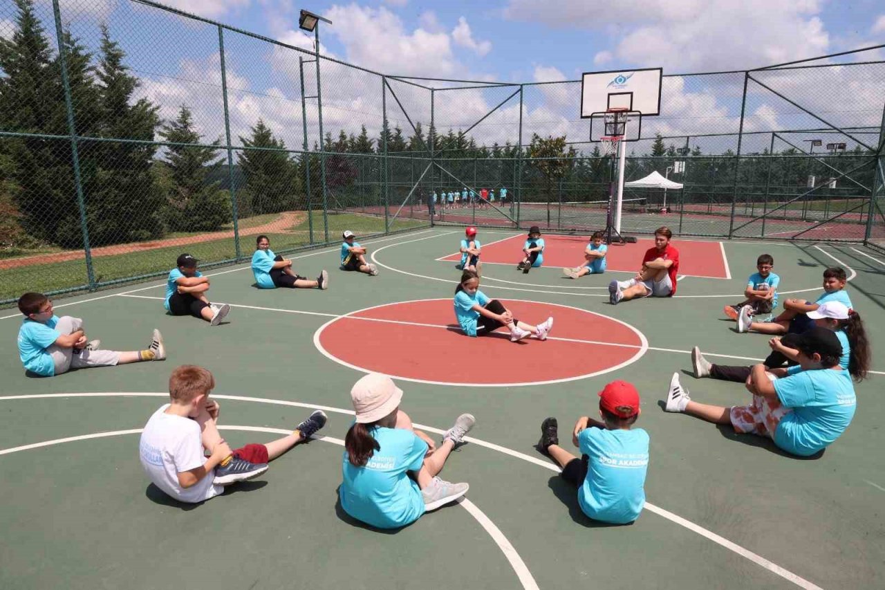 Sultangazi Belediyesi Yaz Spor Okulu Kayıtlarına Büyük İlgi