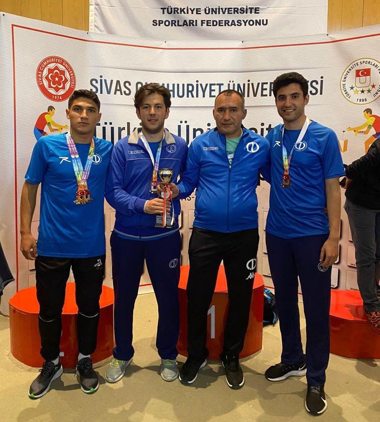 Anadolu Üniversitesi Oryantiring sporcusu altın madalya ile döndü