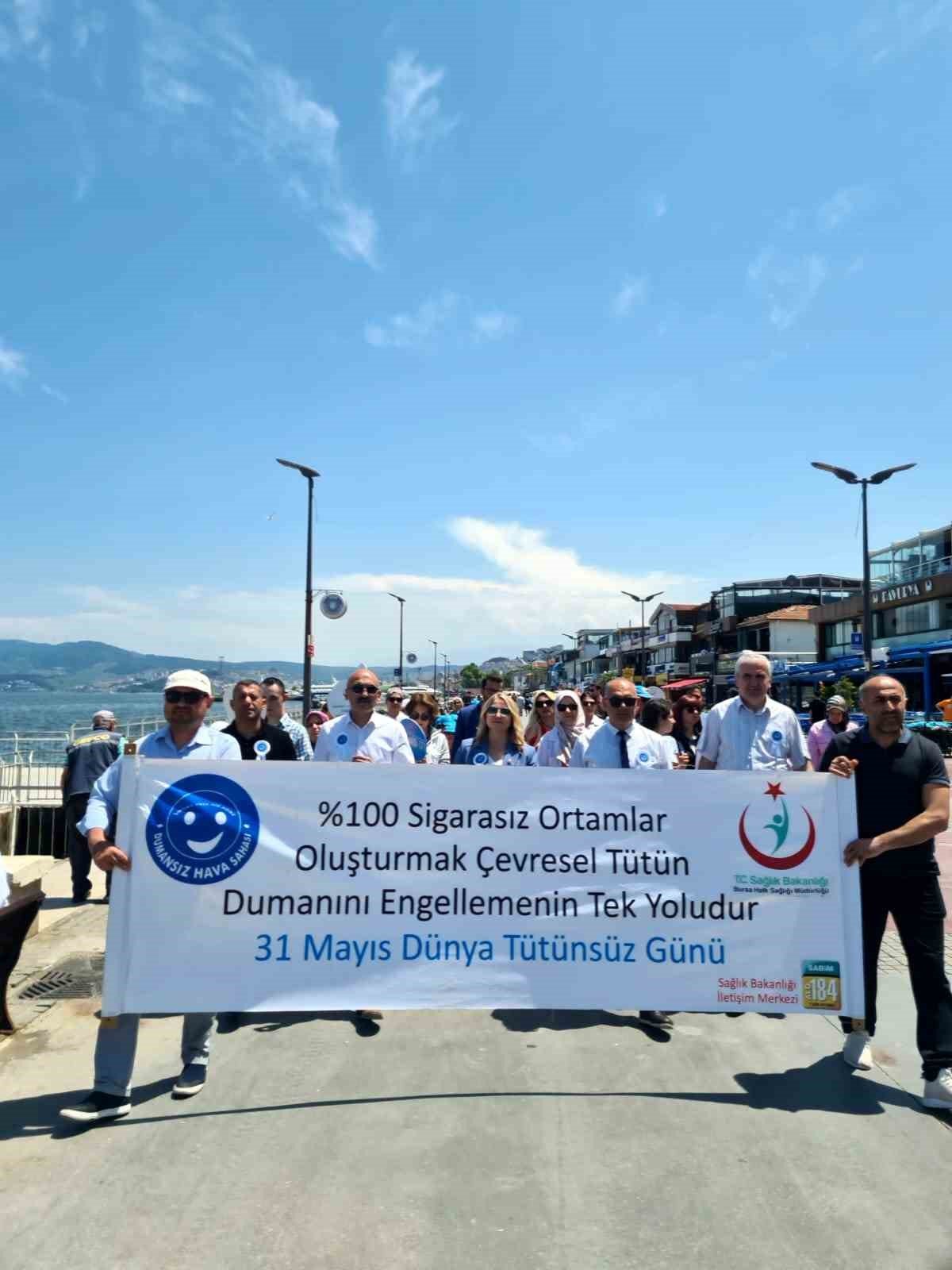 Mudanya’da izmaritler toplandı
