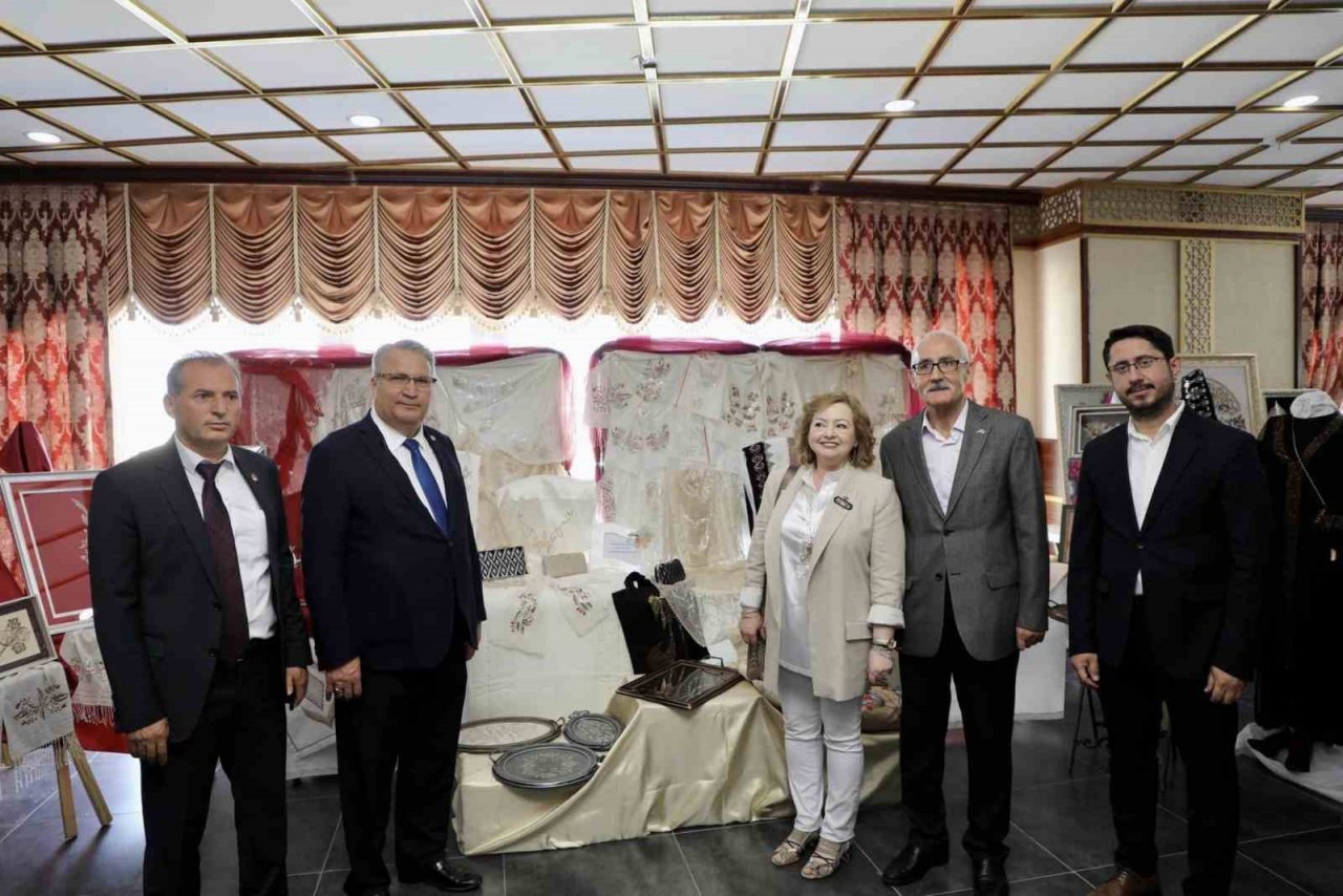 Birbirinden güzel eserler görücüye çıktı