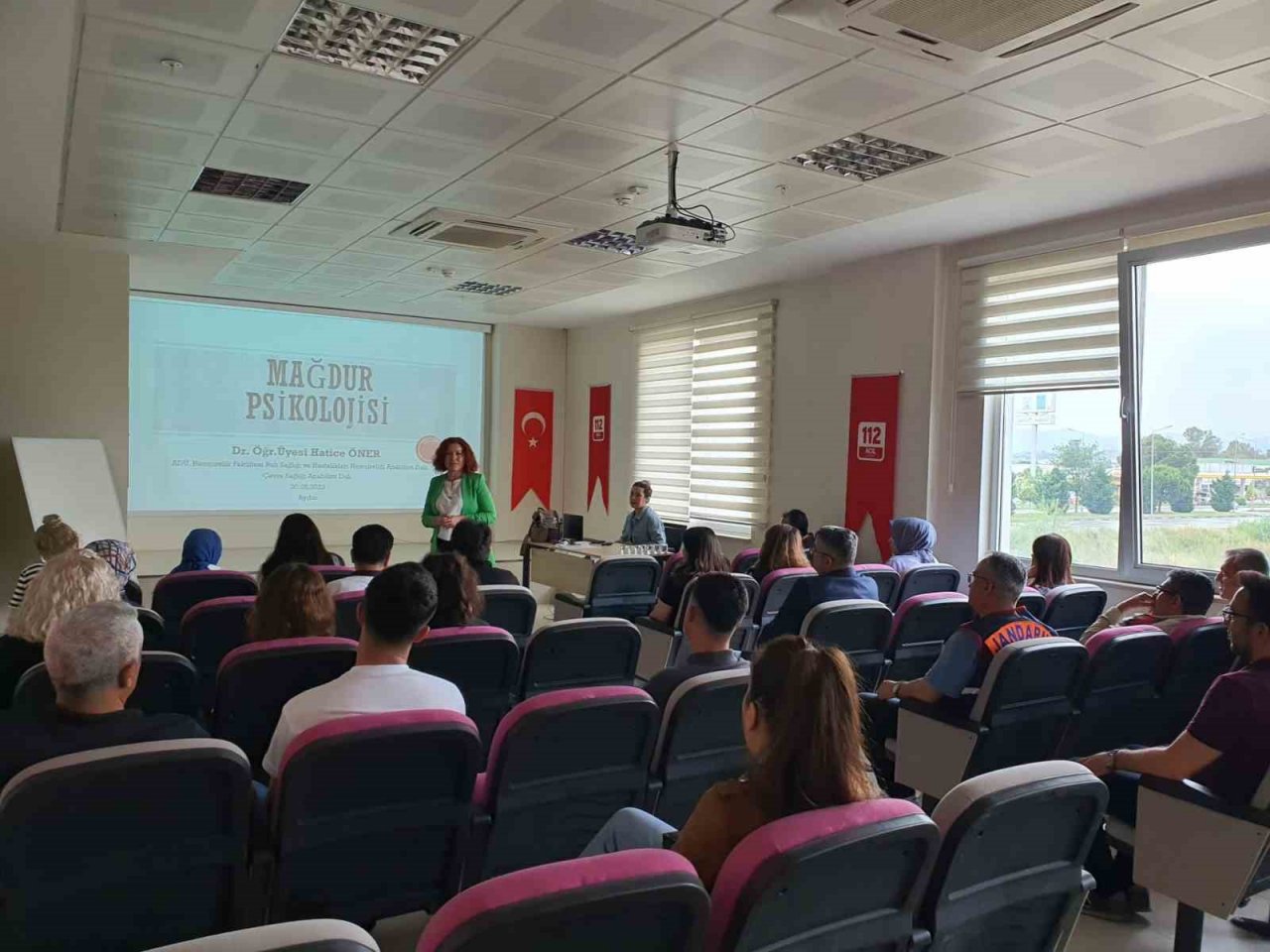 112 Acil Çağrı Merkezi çalışanlarına hizmet içi eğitim