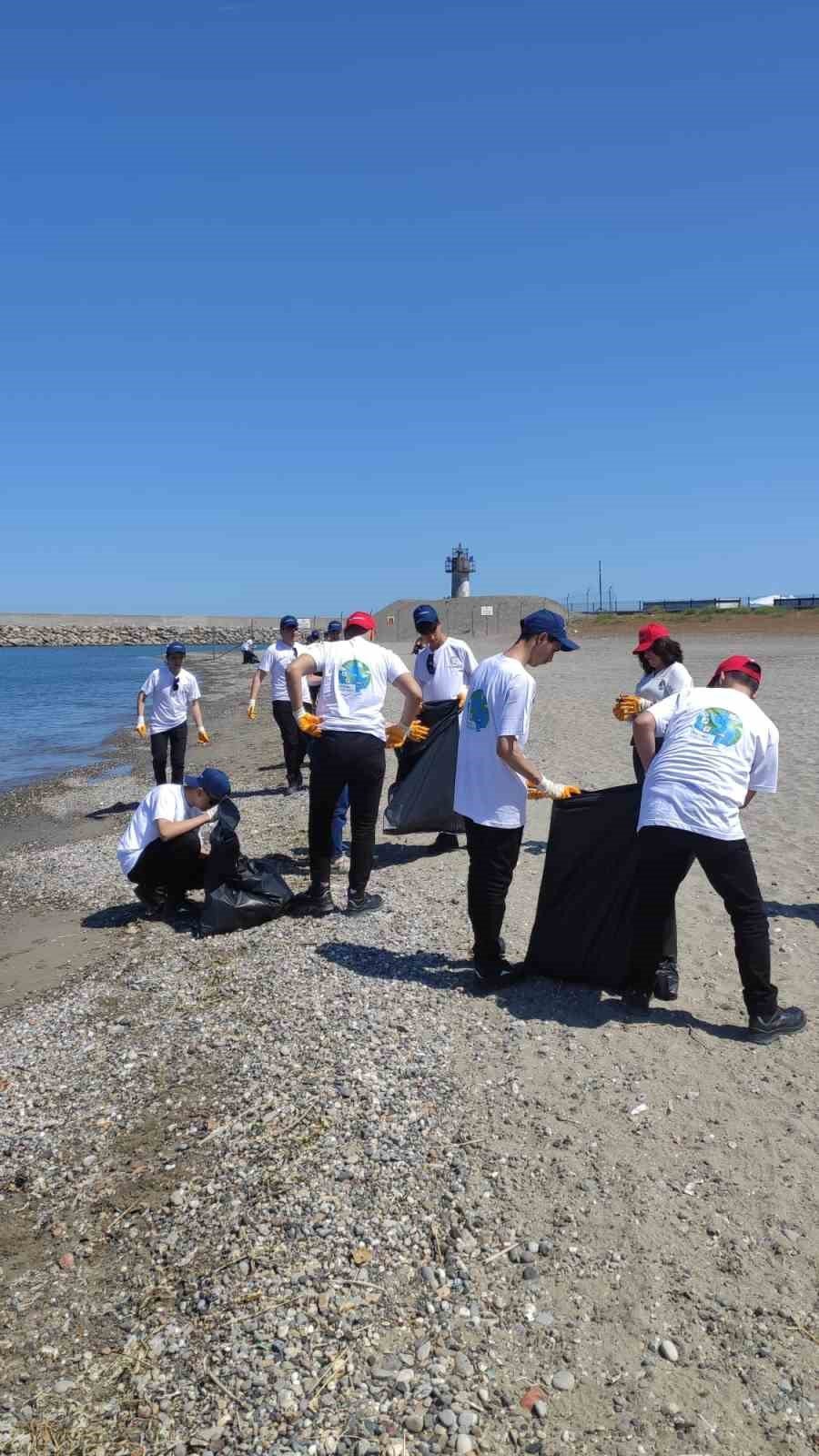 Öğrenciler "Çevremiz Geleceğimiz" dediler