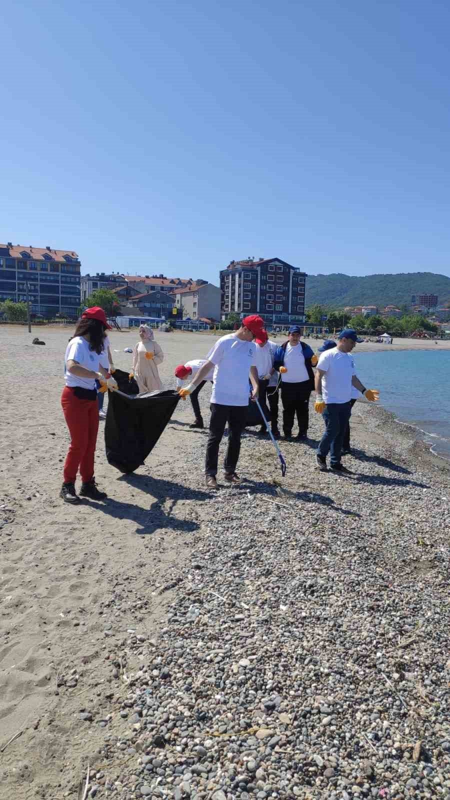 Öğrenciler "Çevremiz Geleceğimiz" dediler