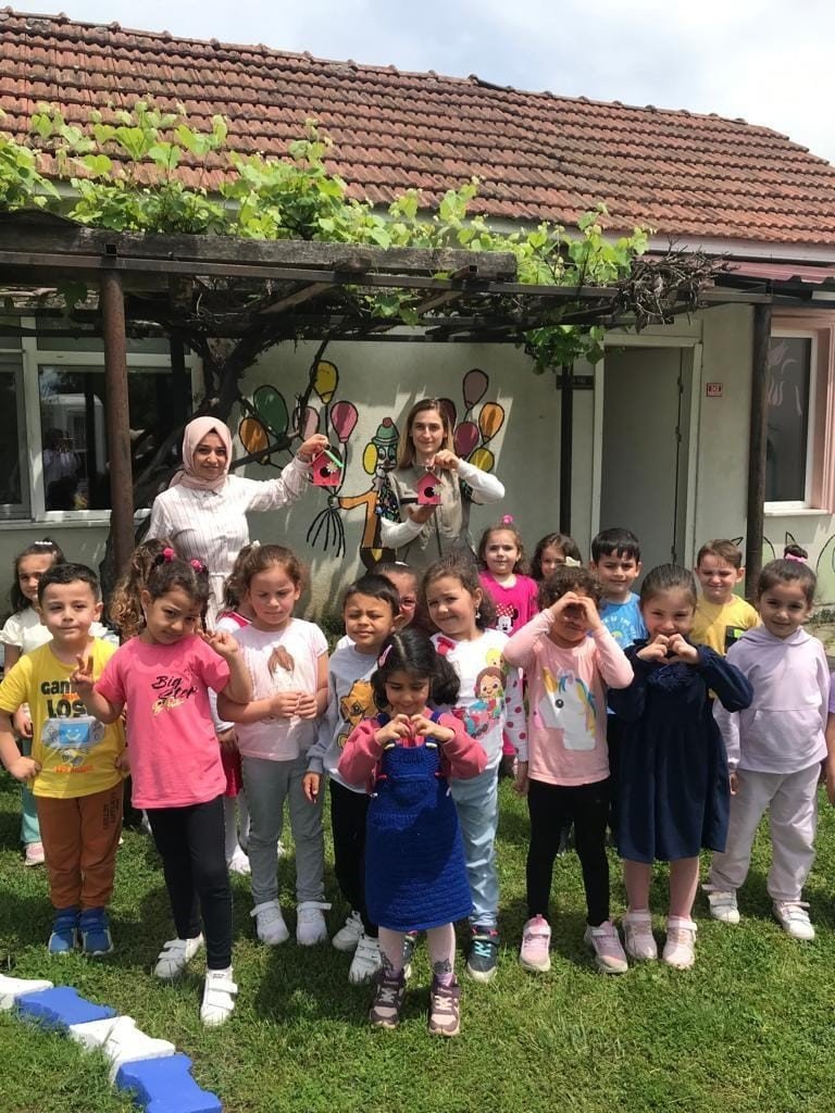 Çocuklara doğa ve hayvan sevgisi