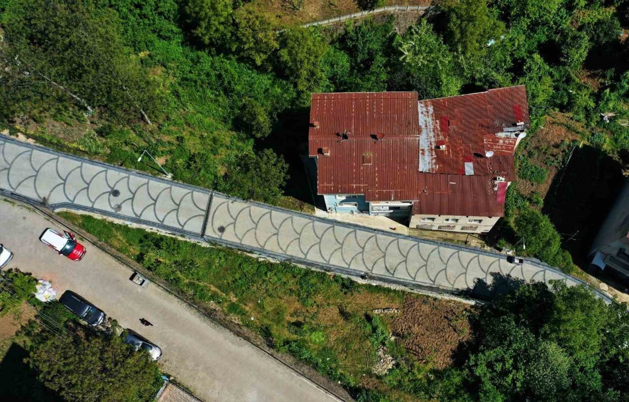 Başkan Tören: “Tarihi mahallelerimizi yenilemeye devam ediyoruz”