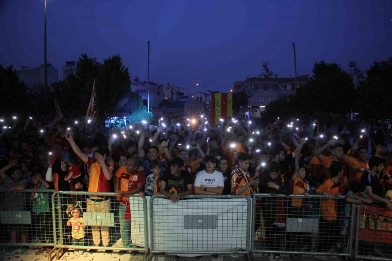 Kilis’te şampiyonluk kutlamaları devam ediyor