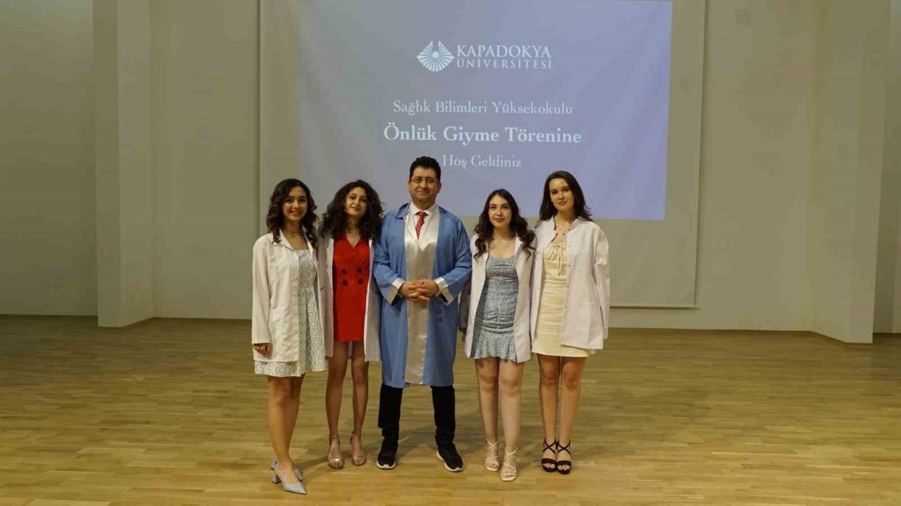 KÜN’lü öğrencilerin beyaz önlük heyecanı