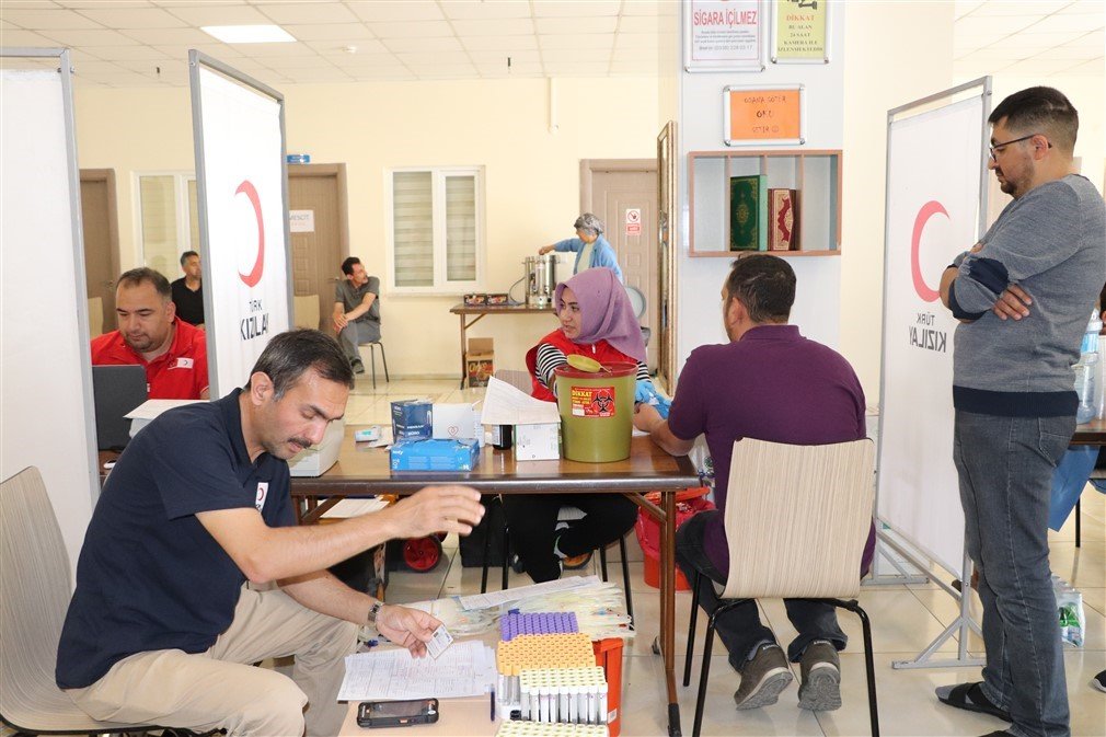 Karaman GSİM’den “İyi ki varsın kan dostum” kampanyasına destek