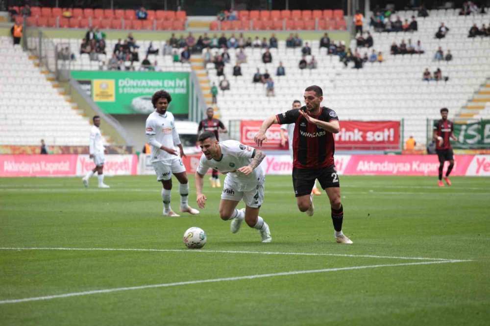 Konyaspor, Karagümrük'le puanları paylaştı: 1-1