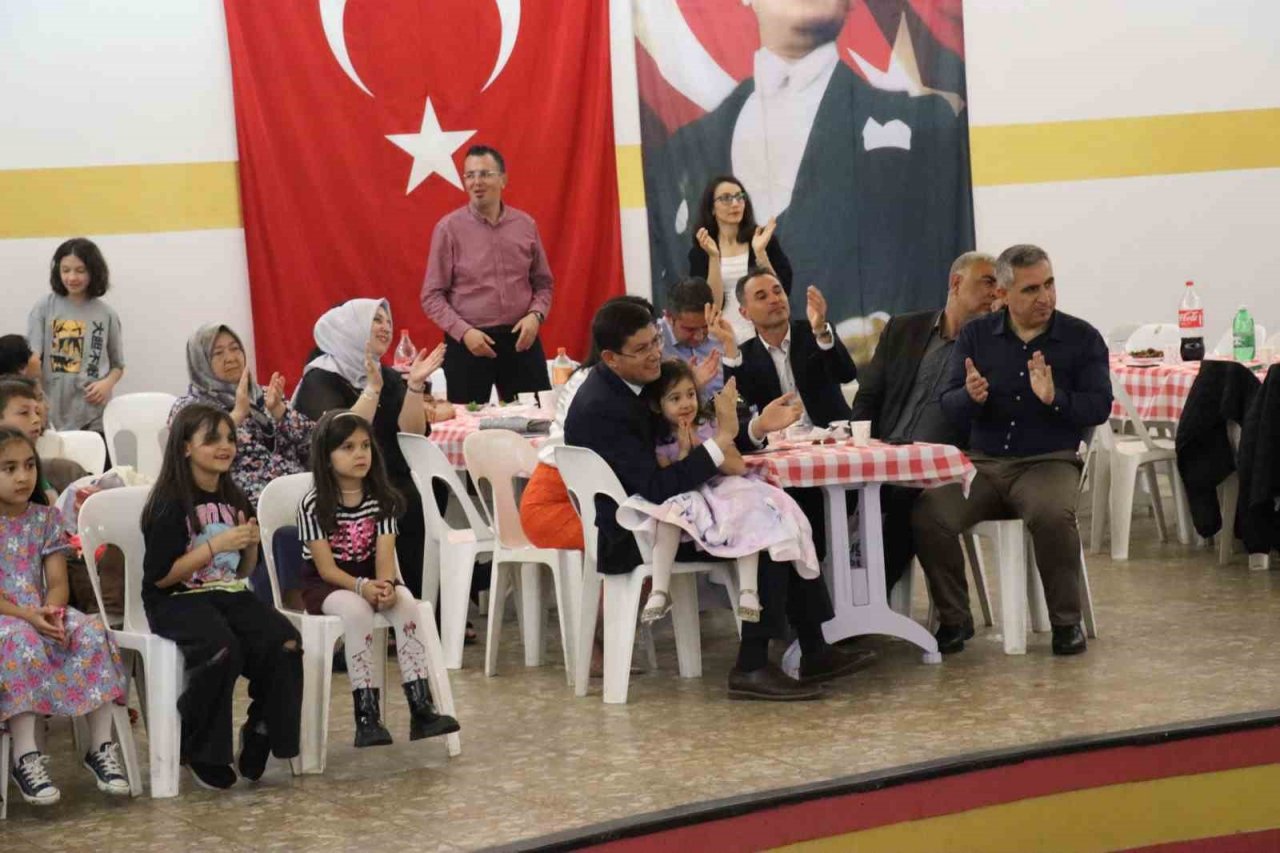 Nazilli Belediyesi’nden Mako heyeti onuruna veda yemeği