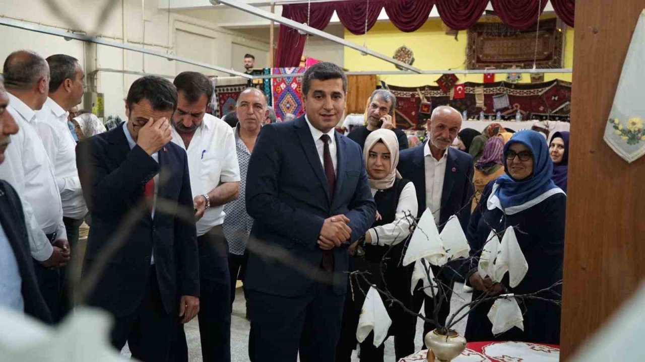 Akçadağ’da ‘Hayat boyu öğrenme şenliği’ etkinliği