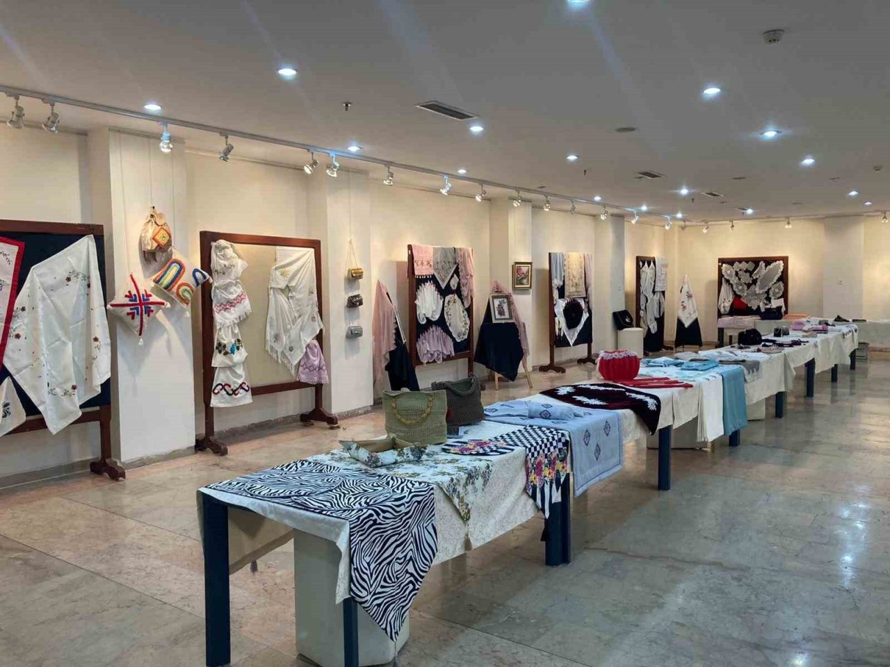 MELMEK yılsonu sergisi açıldı