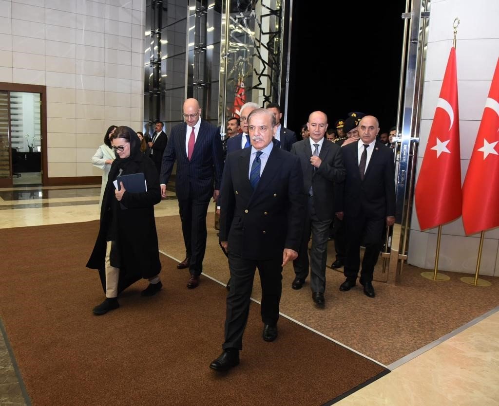 Pakistan Başbakanı Şerif, Cumhurbaşkanı Erdoğan’ın yemin töreni için Ankara’ya geldi