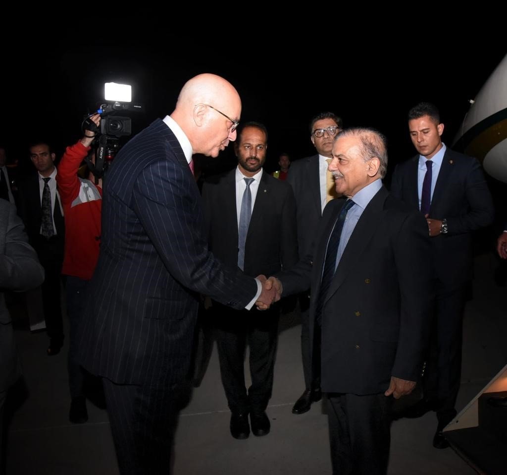 Pakistan Başbakanı Şerif, Cumhurbaşkanı Erdoğan’ın yemin töreni için Ankara’ya geldi