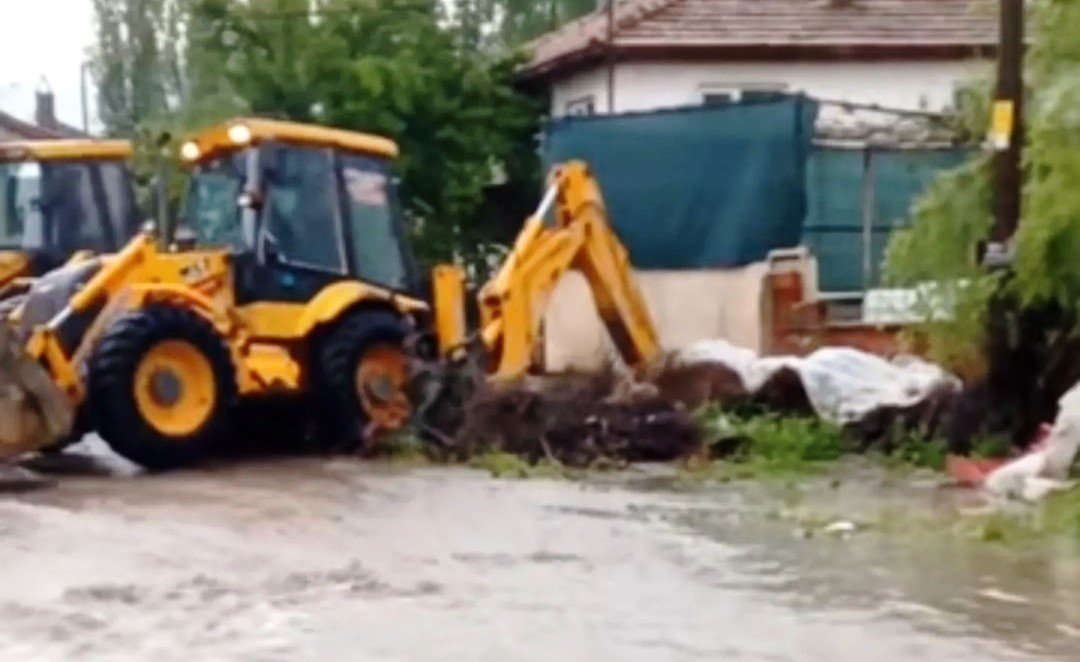 Simavlılar sağanak yağışlardan olumsuz etkilendi