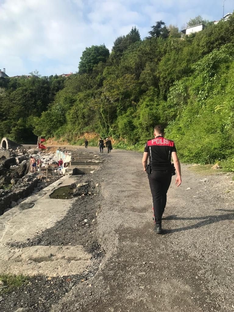 Polis, çevreyi rahatsız edenleri denetledi