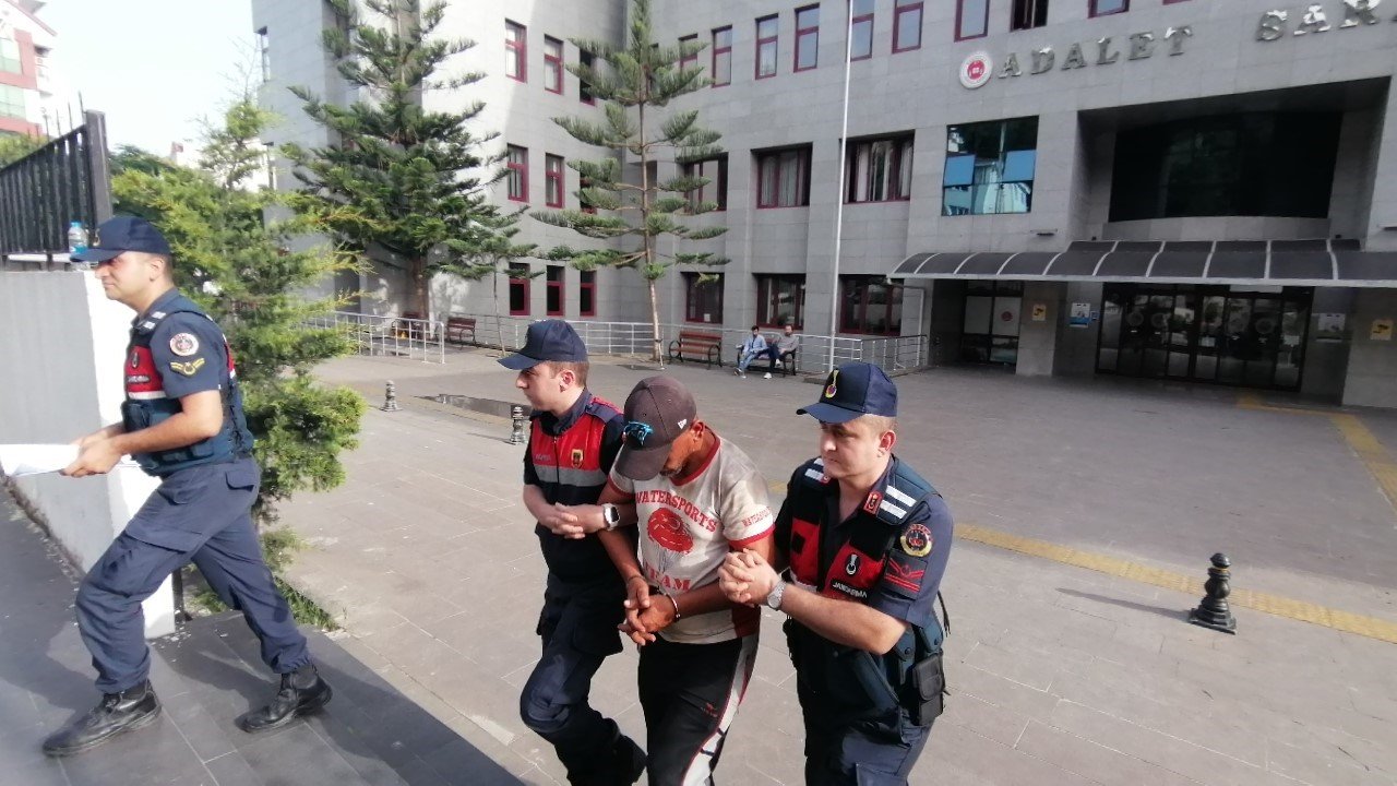 Yol kontrolünde yakalanan hırsız 10 yıl 7 ay hapis cezasına çarptırıldı