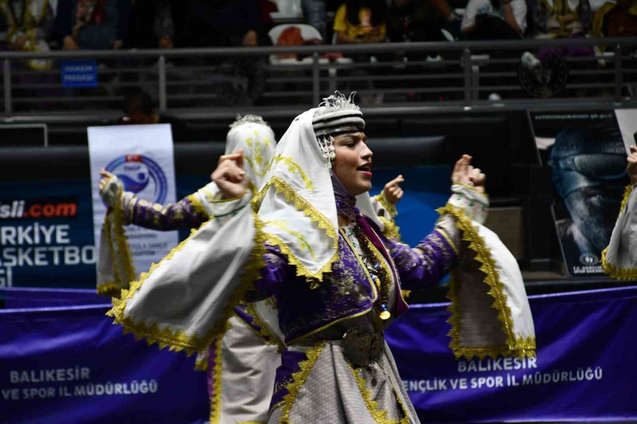 Balıkesir’de spor zamanı şenliği