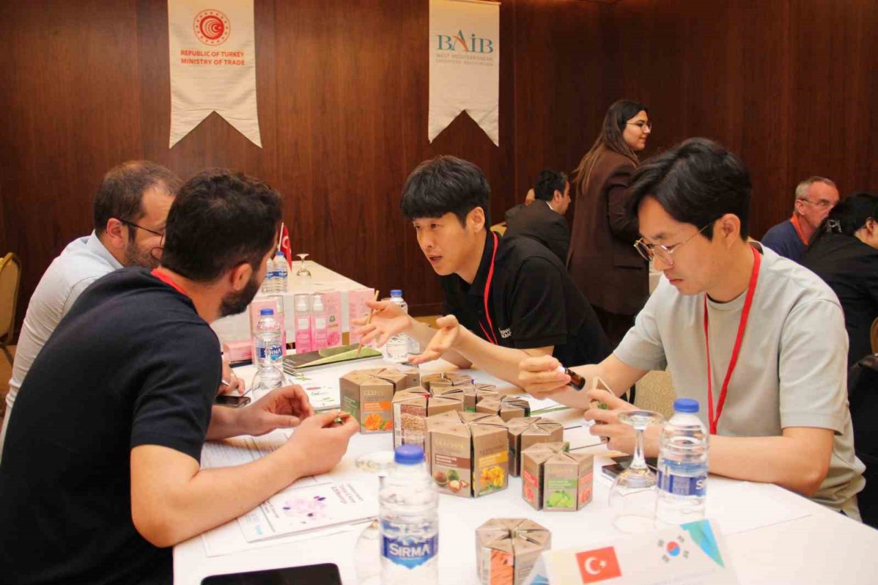 Güney Koreli kozmetik üreticileri Isparta’da