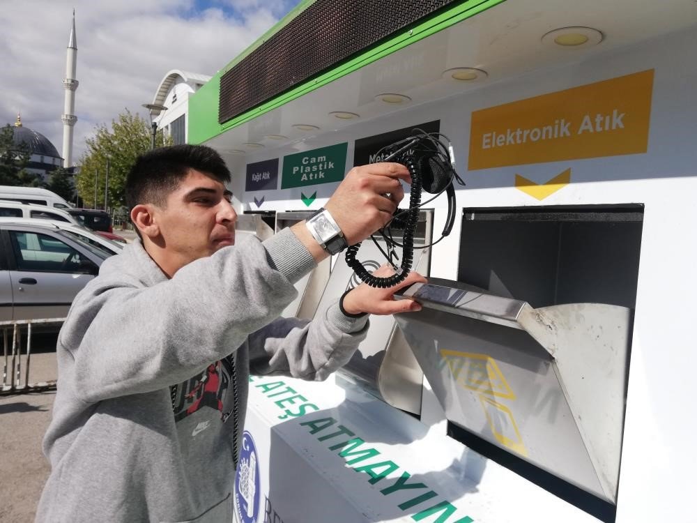 Çevreci belediye sıfır atık projeleriyle geleceğe dokunuyor