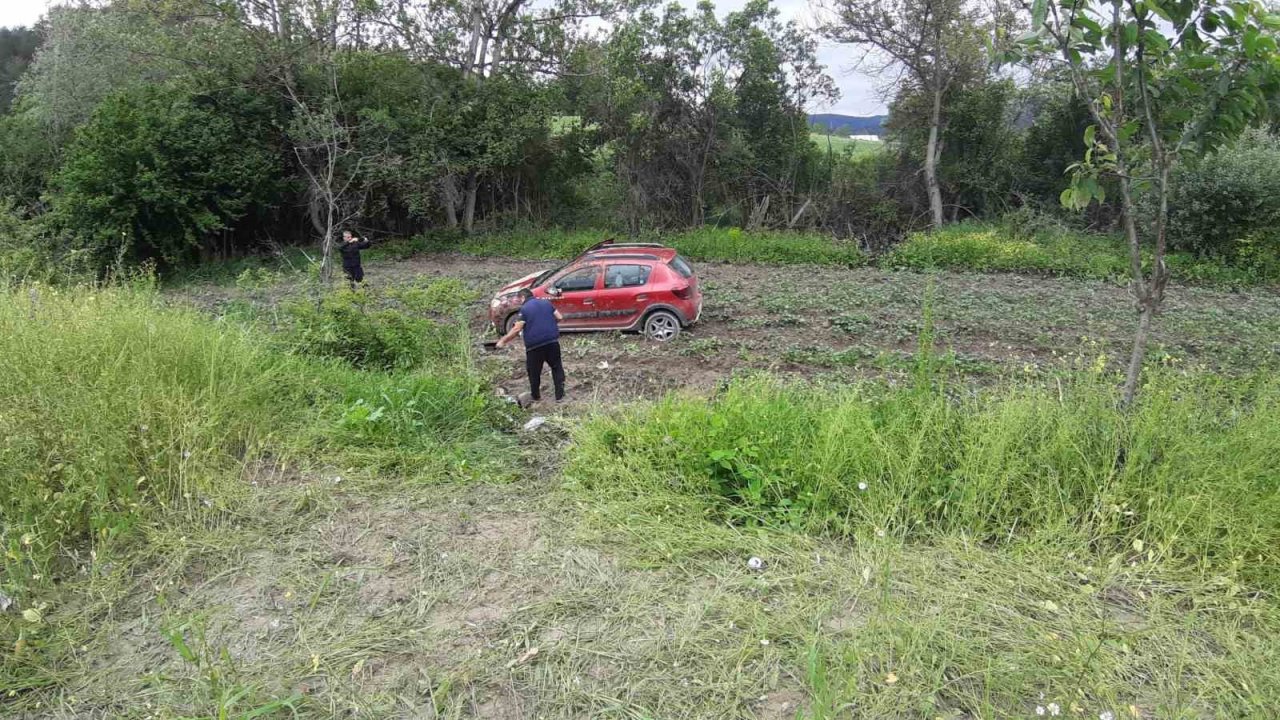 Cip patates tarlasına uçtu: 2 yaralı