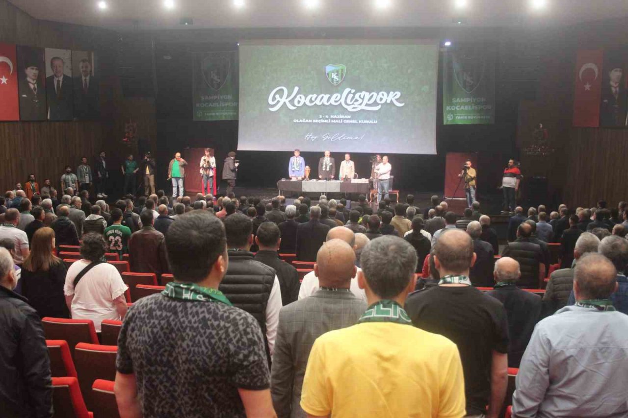 Kocaelispor’da başkan değişmedi