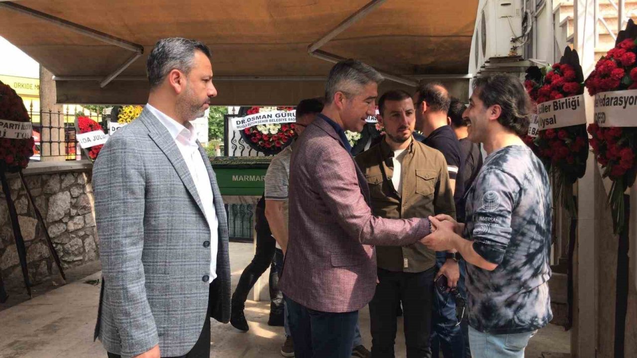 Duayen turizmci Murat Deliveli toprağa verildi